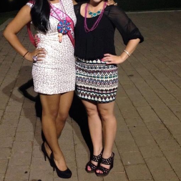 B. Darlin blousy party dress - Picture 2 of 5